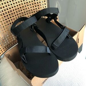 Teva Black Midform Universal Sandals